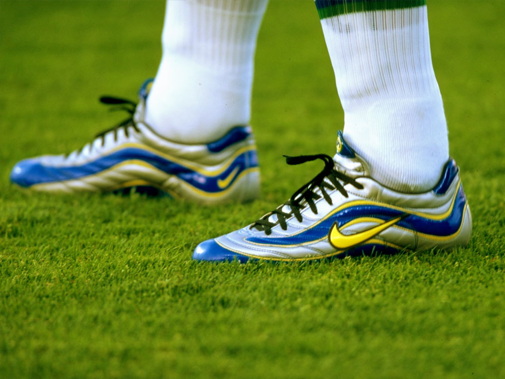 brazilian ronaldo boots
